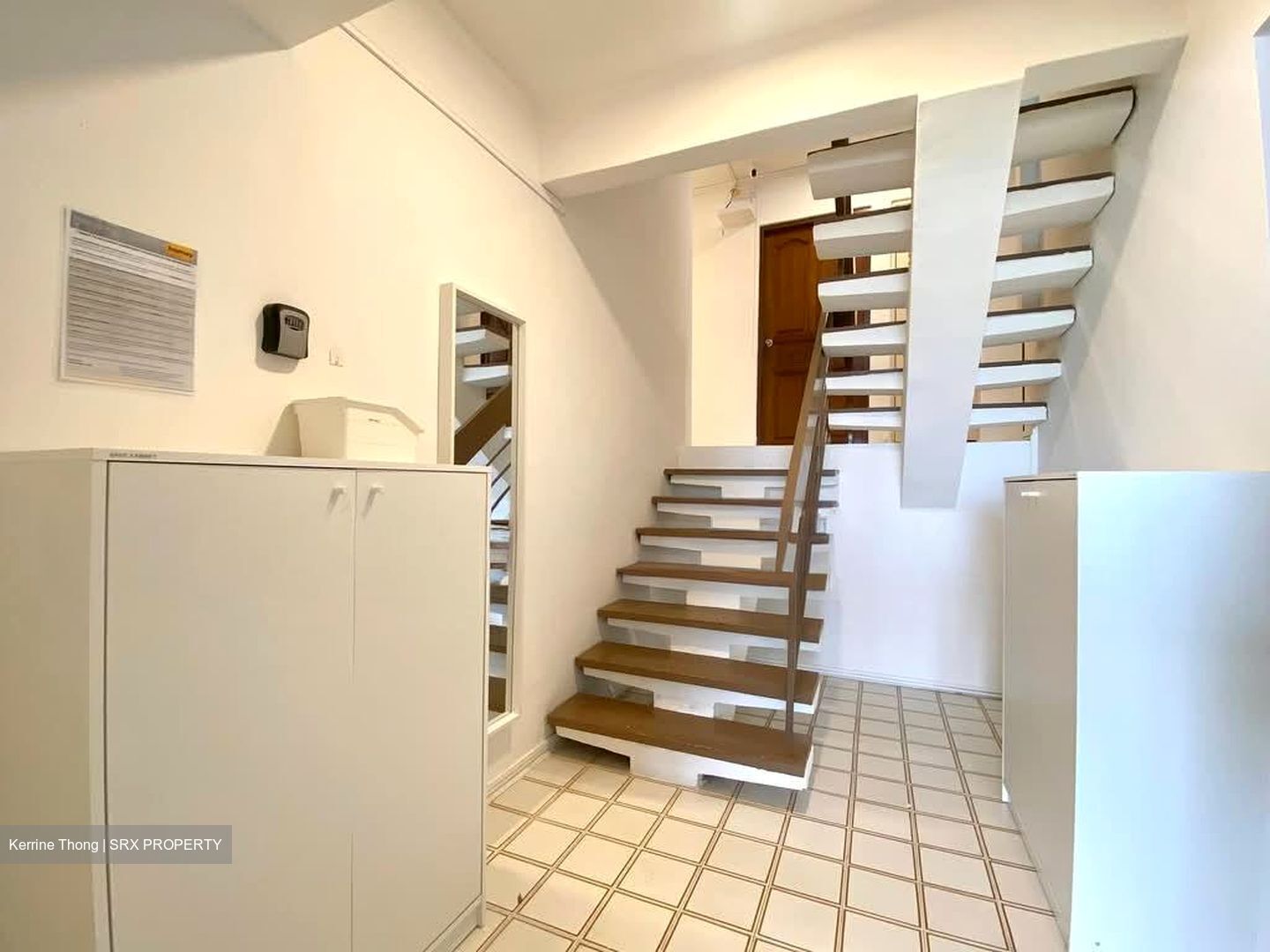 Pine Grove (D21), Condominium #573987951